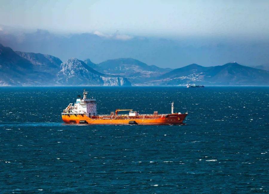 Oil_Tanker_Strait_Hormuz